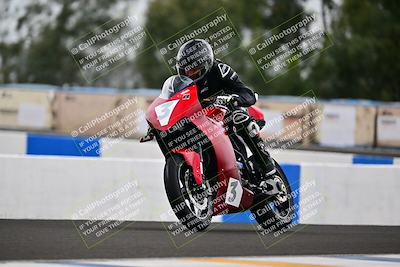 media/Apr-18-2025-TrackDaz (Fri) [[45f5874c44]]/A Group/Session 3 (Turn 6 - Outside)/